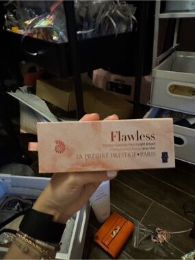 La Prédire Prestige Flawless Eyebrow Pencil - Light Brown